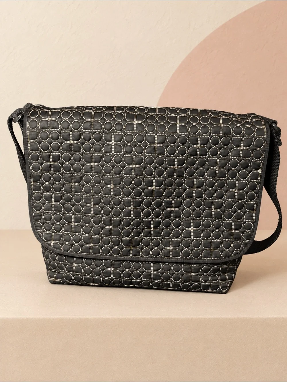 Kate Spade Black Cream Geometric Messenger Diaper Baby Bag Pink Lining